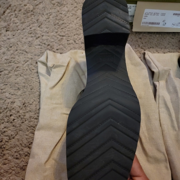 Gucci rubber platform sandals - Picture 4 of 10